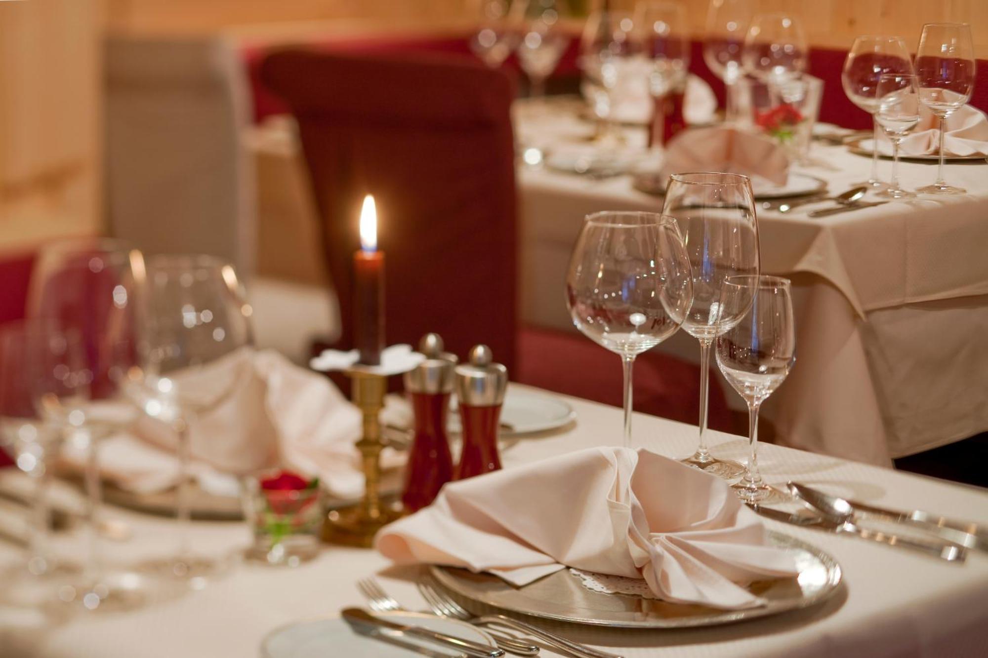 צרמט Hotel Berghof מראה חיצוני תמונה