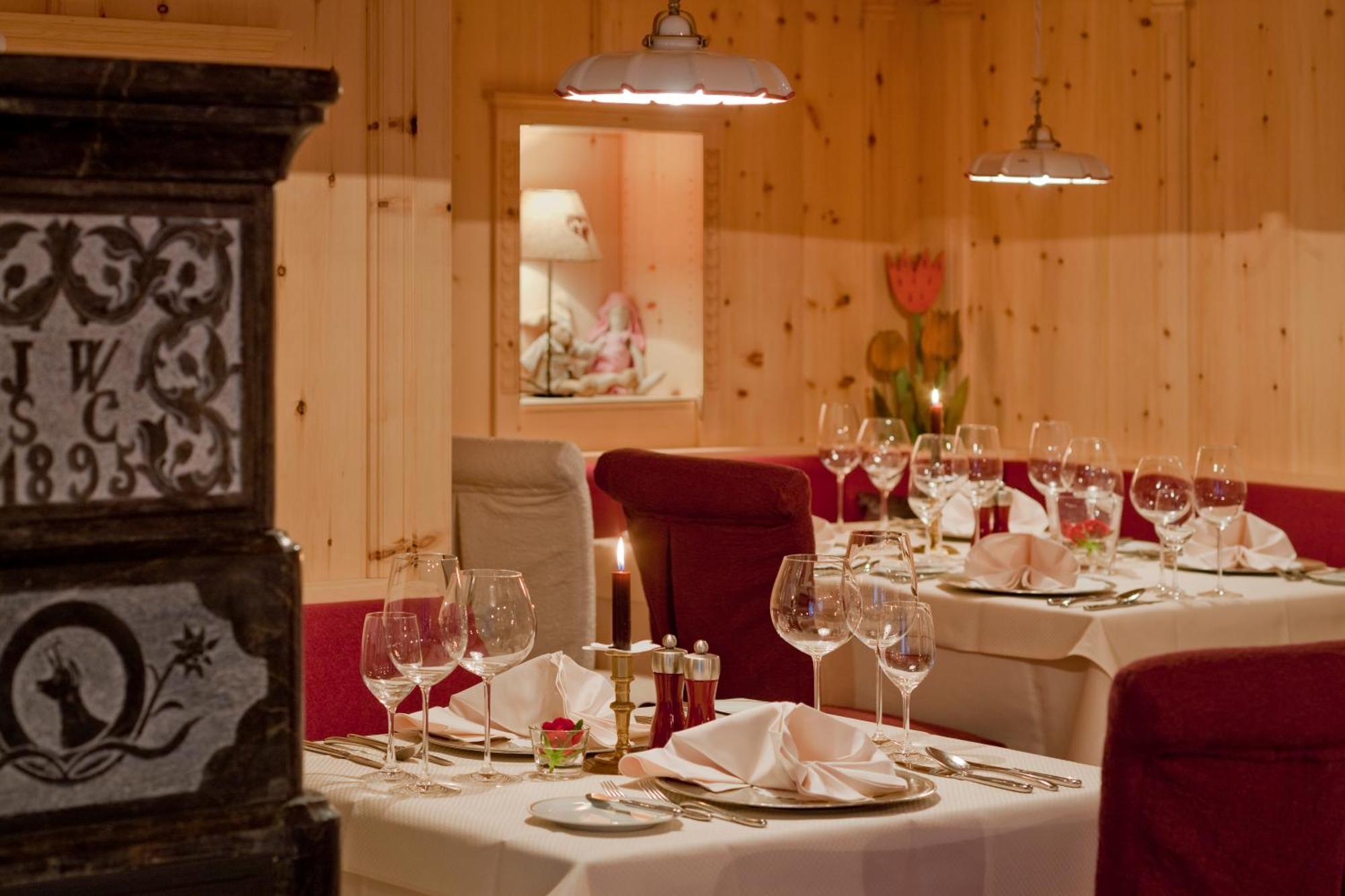 צרמט Hotel Berghof מראה חיצוני תמונה