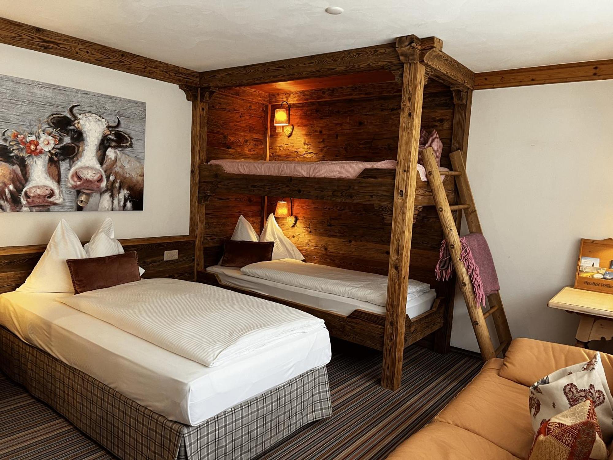 צרמט Hotel Berghof מראה חיצוני תמונה