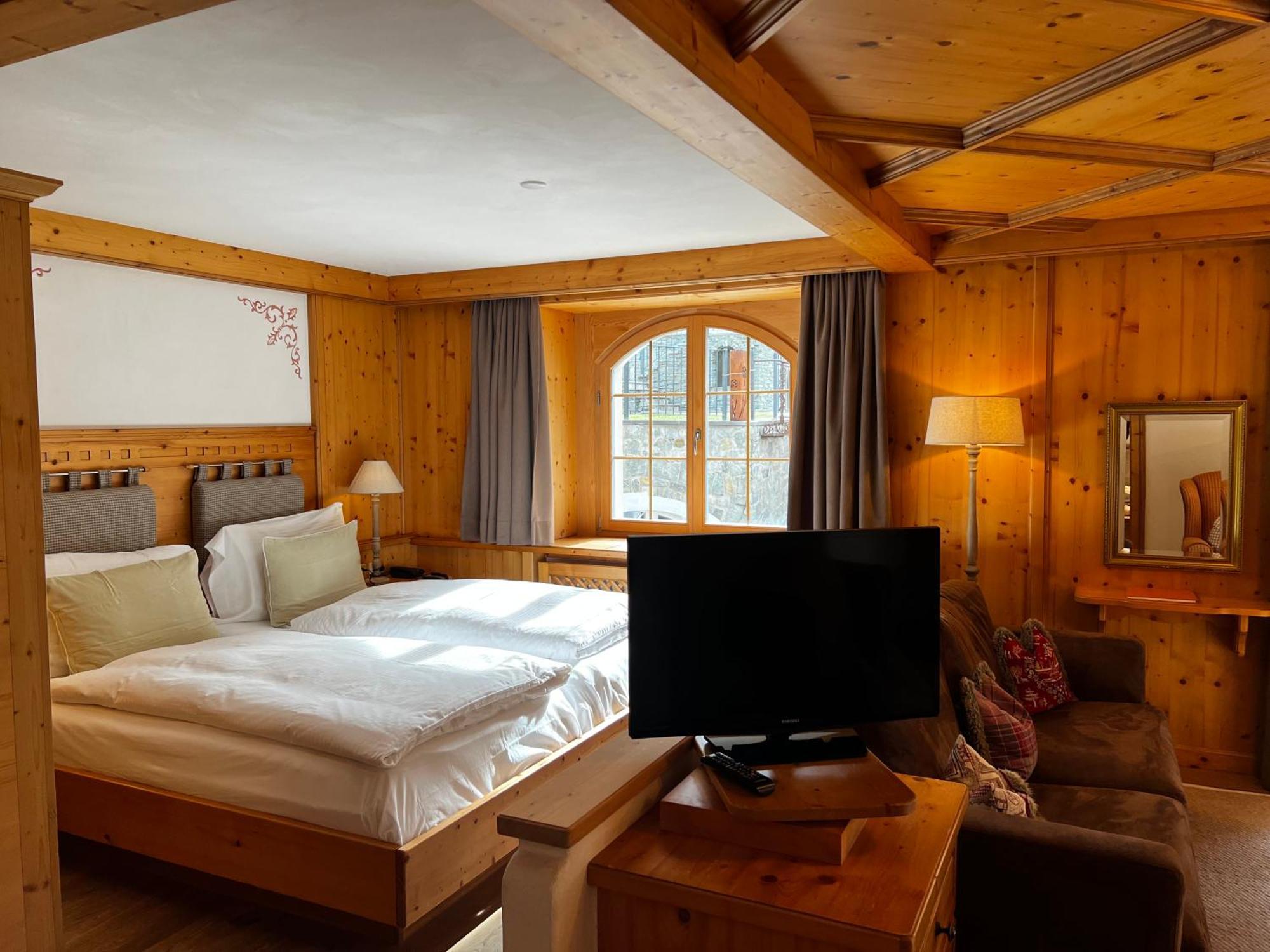 צרמט Hotel Berghof מראה חיצוני תמונה