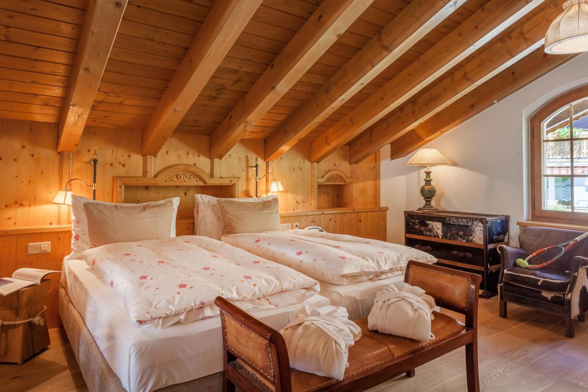 צרמט Hotel Berghof מראה חיצוני תמונה