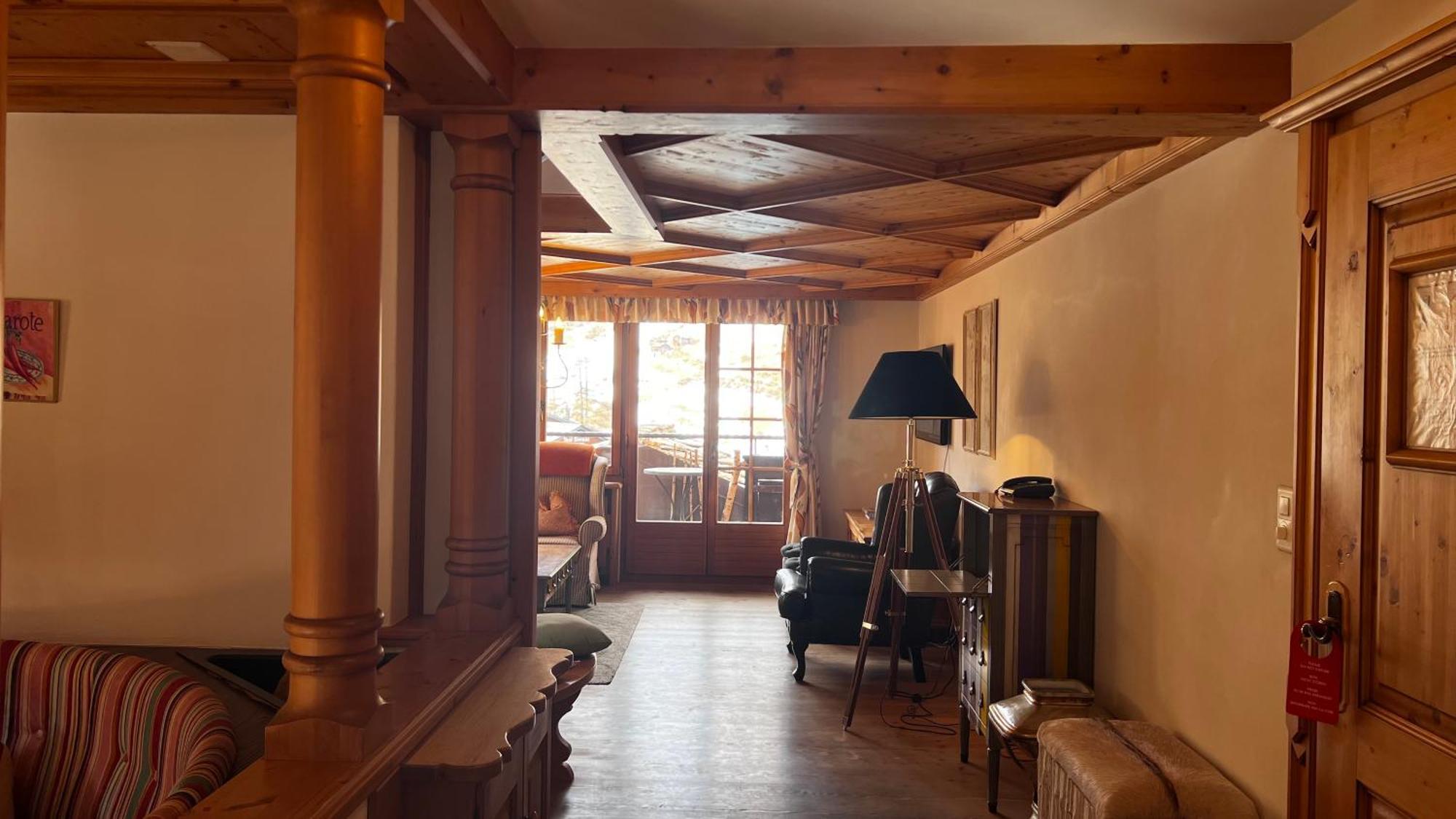 צרמט Hotel Berghof מראה חיצוני תמונה